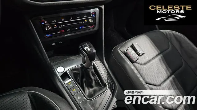 VOLKSWAGEN 2.0 TSI 2023 — photo 9 sur 26