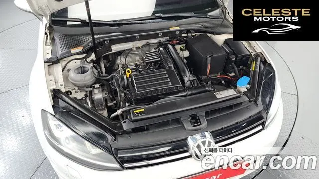 VOLKSWAGEN 71.4 TSI Premium 2014 — photo 6 sur 20