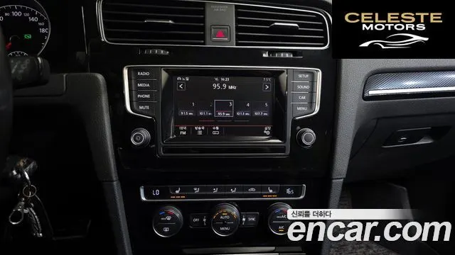 VOLKSWAGEN 72.0 TDI 2015 — photo 14 sur 20