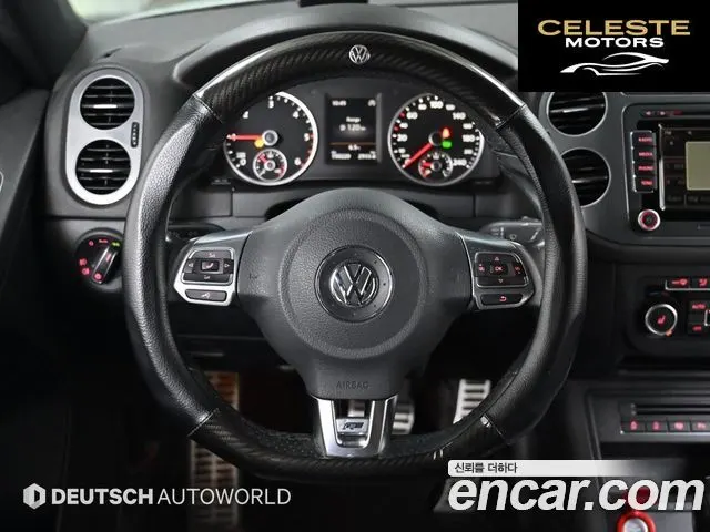 VOLKSWAGEN 2.0 TDI R-Line 2015 — photo 13 sur 26