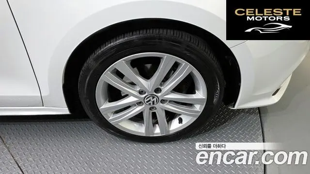 VOLKSWAGEN 2.0 TDI Premium 2015 — photo 5 sur 20