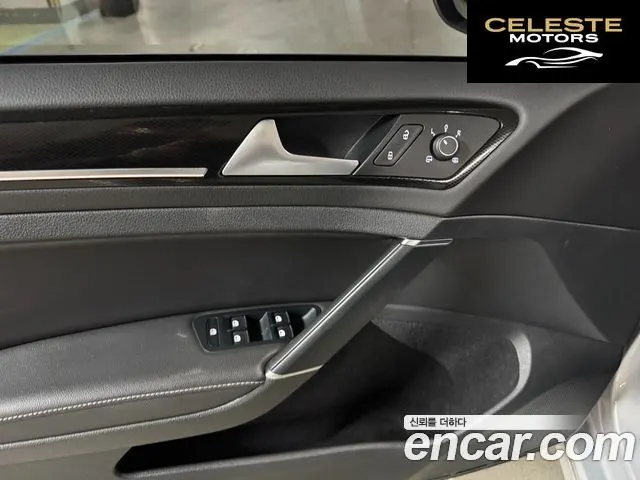 VOLKSWAGEN 71.4 TSI Premium 2016 — photo 11 sur 25