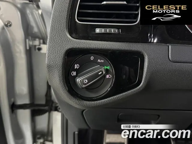 VOLKSWAGEN 71.4 TSI Premium 2016 — photo 14 sur 25