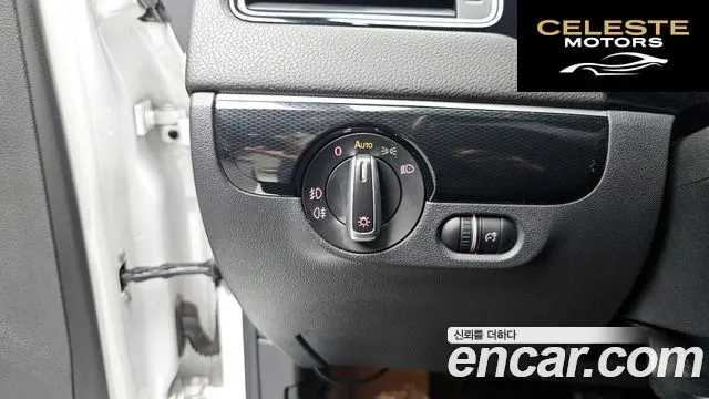VOLKSWAGEN 2.0 TDI Premium 2015 — photo 18 sur 20