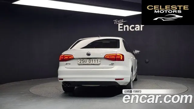 VOLKSWAGEN 2.0 TDI Premium 2015 — photo 4 sur 20