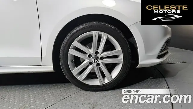 VOLKSWAGEN 2.0 TDI Premium 2015 — photo 5 sur 20