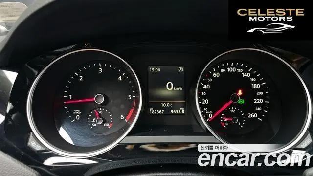 VOLKSWAGEN 2.0 TDI Premium 2015 — photo 8 sur 20