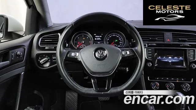 VOLKSWAGEN 71.6 TDI 2015 — photo 13 sur 20
