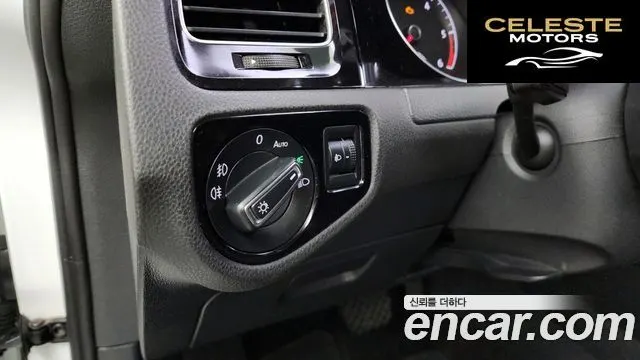 VOLKSWAGEN 71.6 TDI 2015 — photo 17 sur 20
