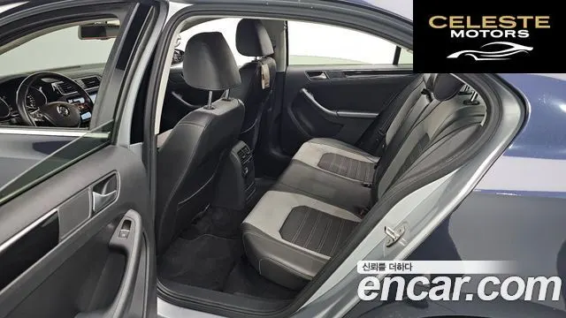 VOLKSWAGEN 2.0 TDI 2015 — photo 12 sur 20