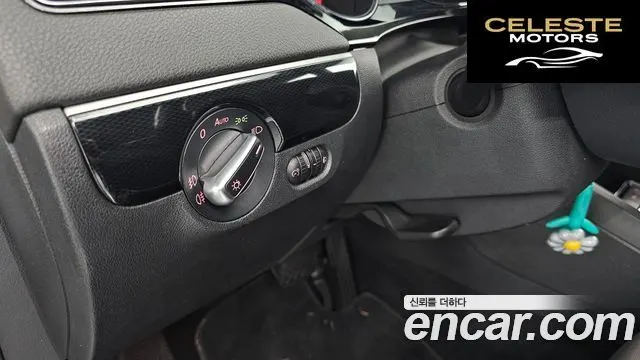 VOLKSWAGEN 2.0 TDI 2015 — photo 18 sur 20