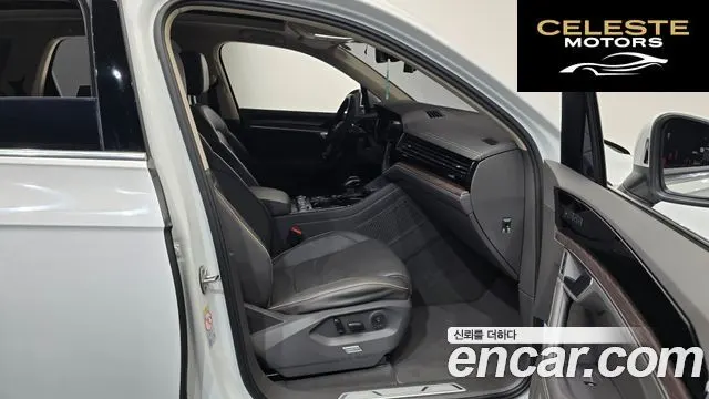 VOLKSWAGEN 33.0 TDI 2023 — photo 11 sur 20