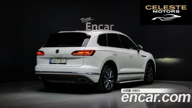 VOLKSWAGEN 33.0 TDI 2021 — photo 2 sur 20