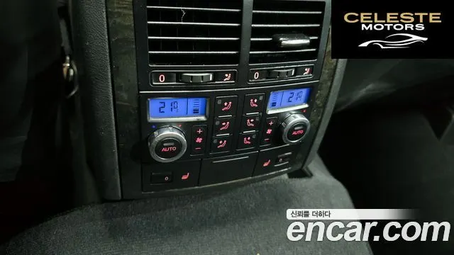 VOLKSWAGEN V10 5.0 TDI 2007 — photo 18 sur 20