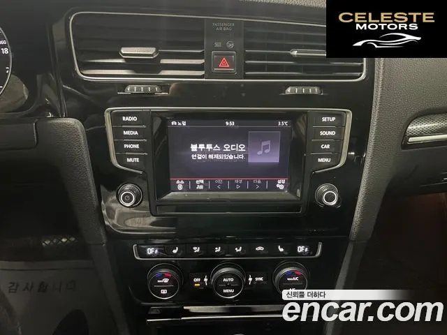 VOLKSWAGEN 72.0 TDI 2015 — photo 11 sur 26