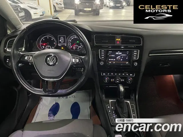 VOLKSWAGEN 72.0 TDI 2015 — photo 16 sur 26