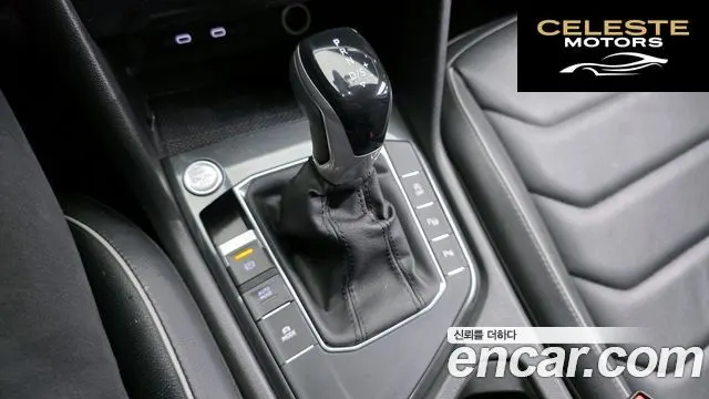VOLKSWAGEN 22.0 TDI Premium 2021 — photo 9 sur 20