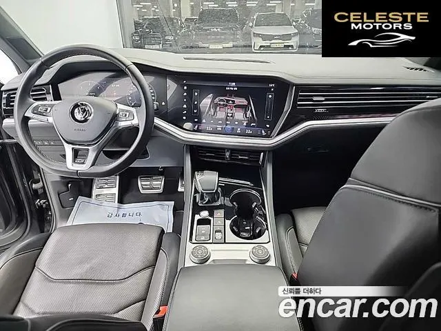 VOLKSWAGEN 33.0 TDI R-Line 2020 — photo 22 sur 24