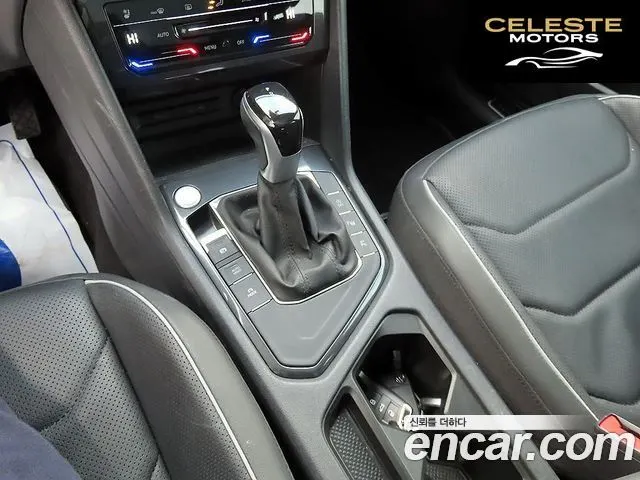 VOLKSWAGEN 2.0 TSI 2023 — photo 10 sur 26
