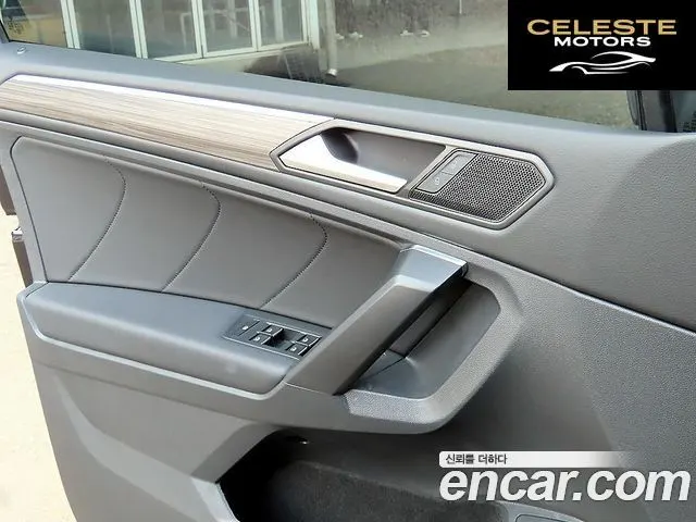 VOLKSWAGEN 2.0 TSI 2023 — photo 11 sur 26