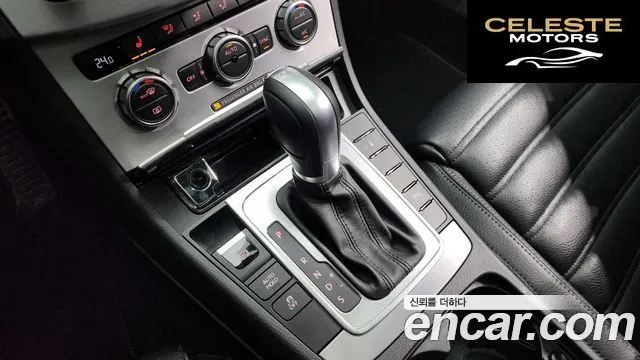 VOLKSWAGEN CC 2.0 TSI 2015 — photo 9 sur 20