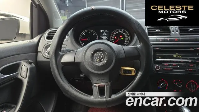 VOLKSWAGEN 1.6 TDI R-Line 2014 — photo 14 sur 20