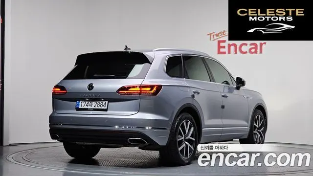 VOLKSWAGEN 33.0 TDI 2021 — photo 2 sur 20