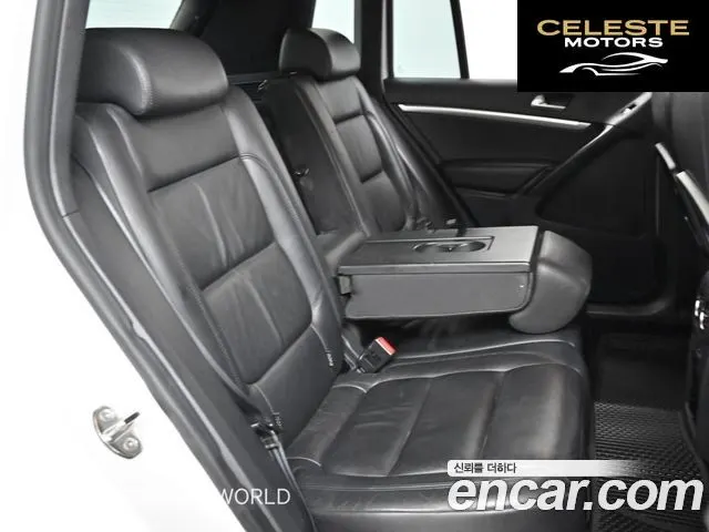VOLKSWAGEN 2.0 TDI R-Line 2014 — photo 12 sur 26