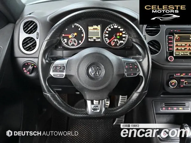 VOLKSWAGEN 2.0 TDI R-Line 2014 — photo 13 sur 26