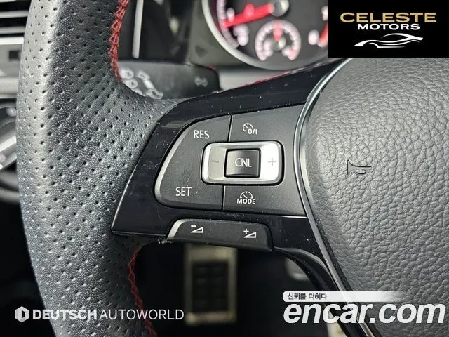 VOLKSWAGEN 71.4 TSI Premium 2014 — photo 17 sur 26