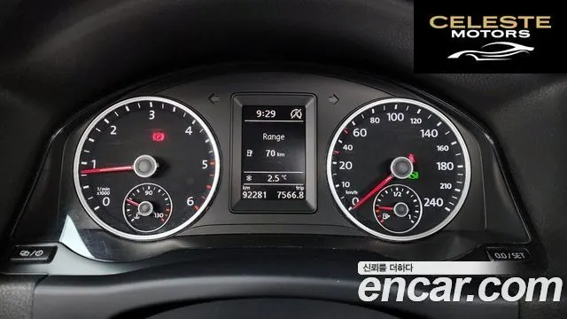 VOLKSWAGEN 2.0 TDI Premium 2015 — photo 8 sur 20