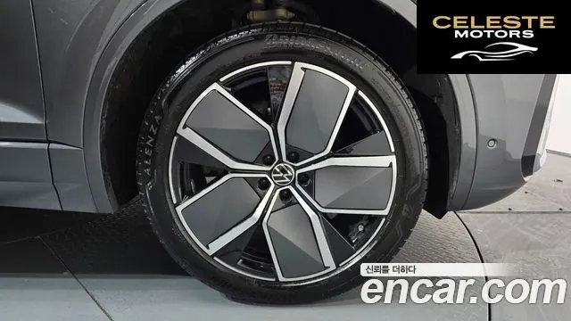 VOLKSWAGEN 33.0 TDI R-Line 2024 — photo 4 sur 26