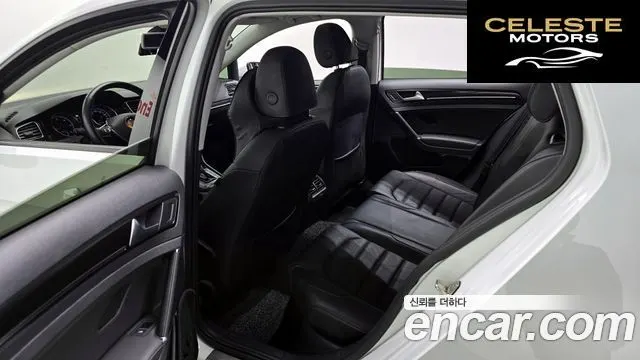VOLKSWAGEN 72.0 TDI Premium 2015 — photo 11 sur 20