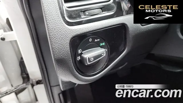VOLKSWAGEN 72.0 TDI Premium 2015 — photo 18 sur 20