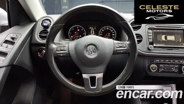 VOLKSWAGEN 2.0 TDI Premium 2013 — photo 13 sur 20