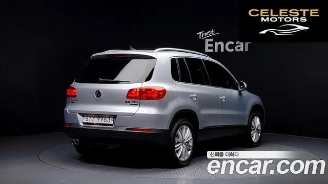 VOLKSWAGEN 2.0 TDI Premium 2013 — photo 2 sur 20