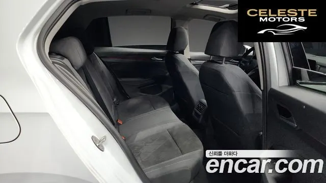 VOLKSWAGEN 82.0 TDI 2022 — photo 12 sur 20