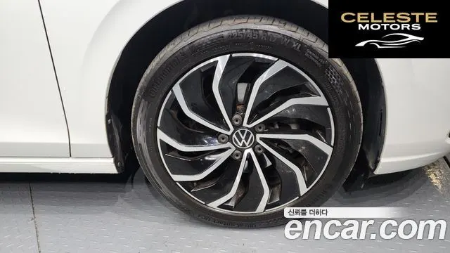 VOLKSWAGEN 82.0 TDI 2022 — photo 5 sur 20
