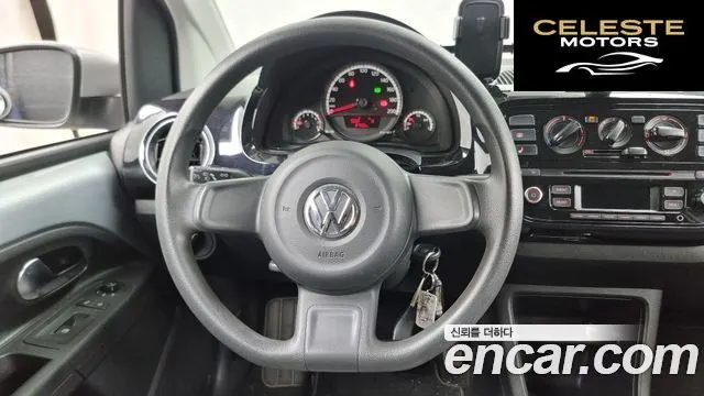 VOLKSWAGEN  2014 — photo 13 sur 20