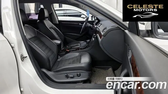 VOLKSWAGEN 2.5 2013 — photo 11 sur 20