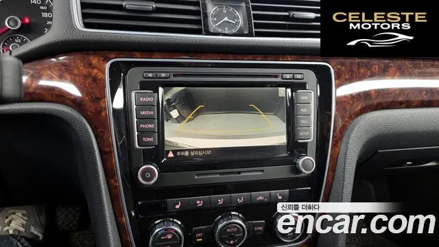 VOLKSWAGEN 2.5 2013 — photo 15 sur 20