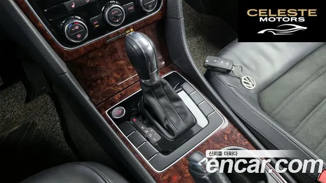 VOLKSWAGEN 2.5 2013 — photo 9 sur 20