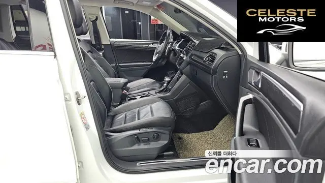VOLKSWAGEN 22.0 TDI 2018 — photo 11 sur 26
