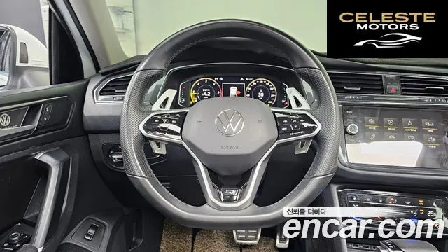 VOLKSWAGEN 22.0 TDI 2018 — photo 13 sur 26