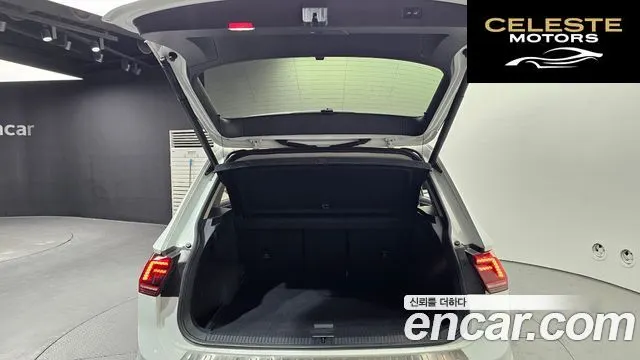 VOLKSWAGEN 22.0 TDI 2018 — photo 20 sur 26