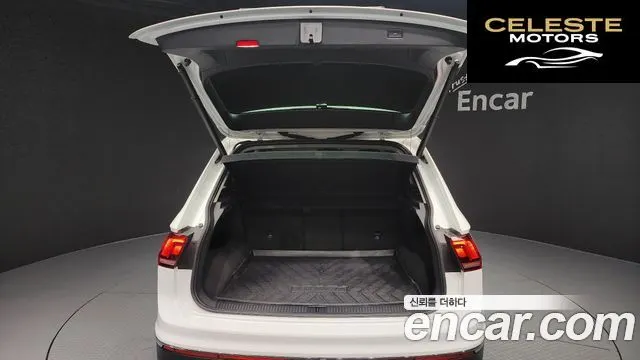 VOLKSWAGEN 22.0 TDI Premium 2021 — photo 20 sur 20