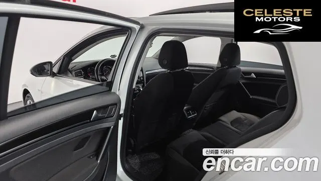 VOLKSWAGEN 72.0 TDI 2015 — photo 18 sur 26