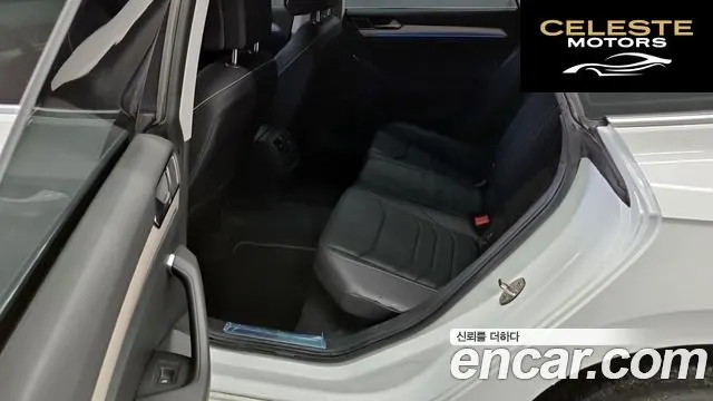 VOLKSWAGEN 2.0 TDI Premium 2020 — photo 8 sur 24
