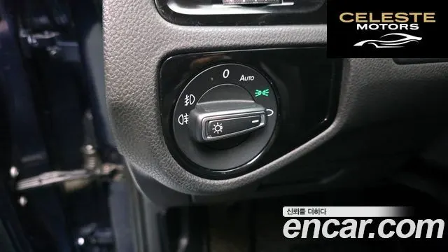 VOLKSWAGEN 71.4 TSI Premium 2014 — photo 13 sur 20