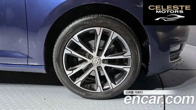 VOLKSWAGEN 71.4 TSI Premium 2014 — photo 5 sur 20